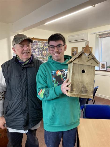 Sonnt who was very proud to make a bird box